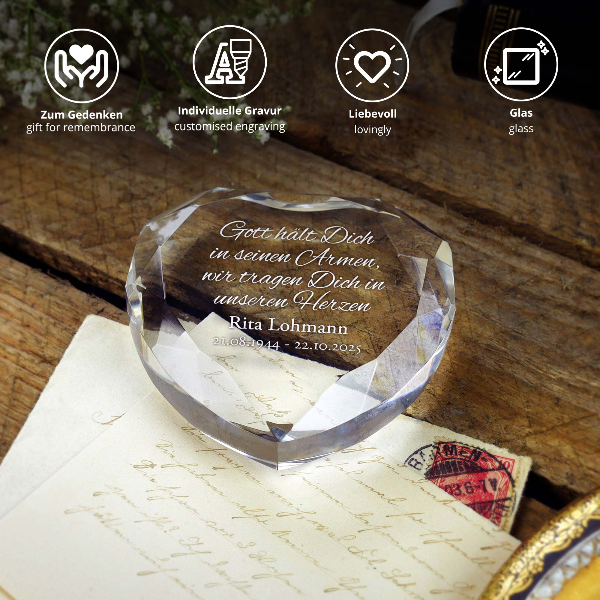 Personalisierter Herz Kristall - Gott hält dich in seinen Armen Personalisierter Herz Kristall - Gott hält dich in seinen Armen