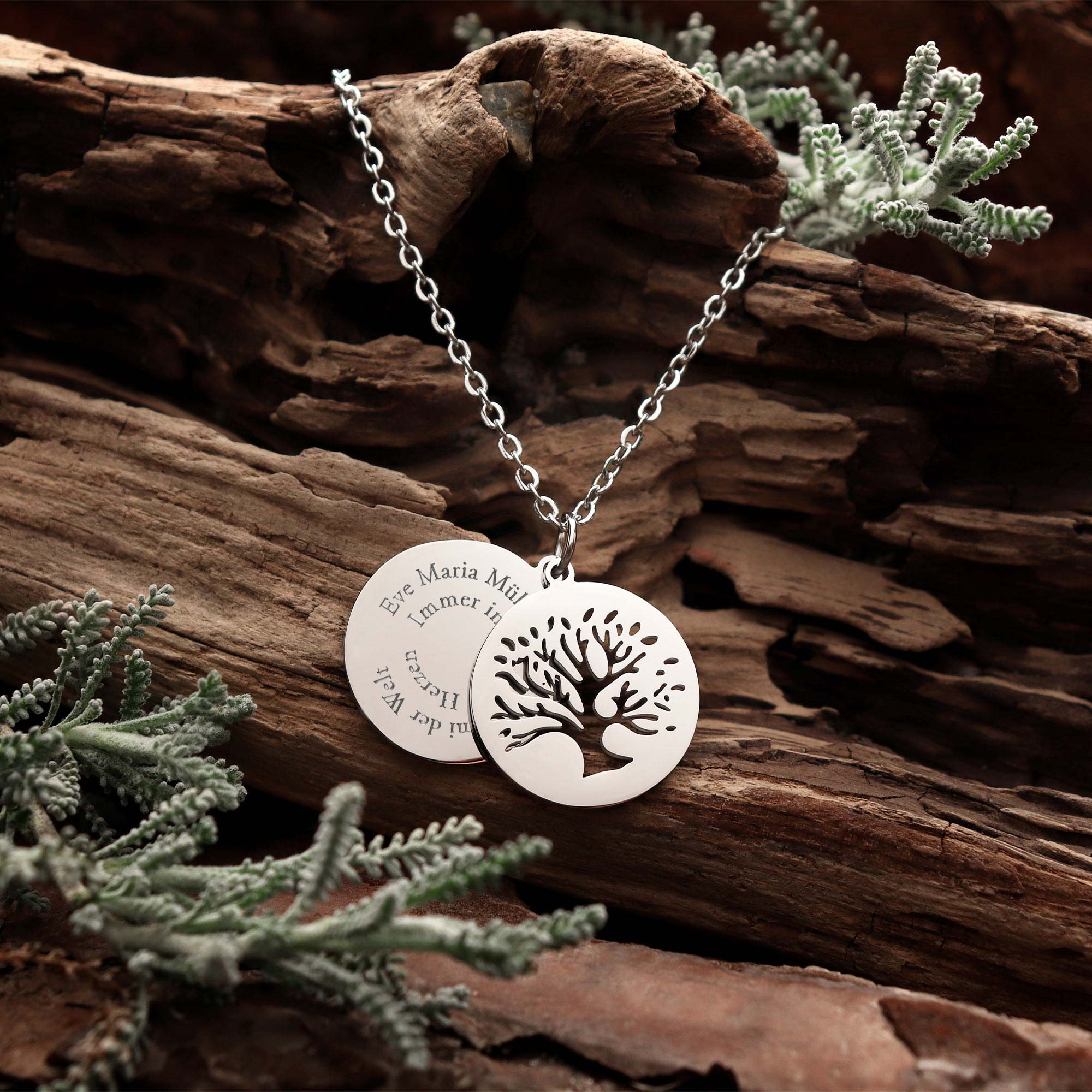 Personalisierte Halskette Silber mit 2 Anhängern - Lebensbaum Personalisierte Halskette Silber mit 2 Anhängern - Lebensbaum