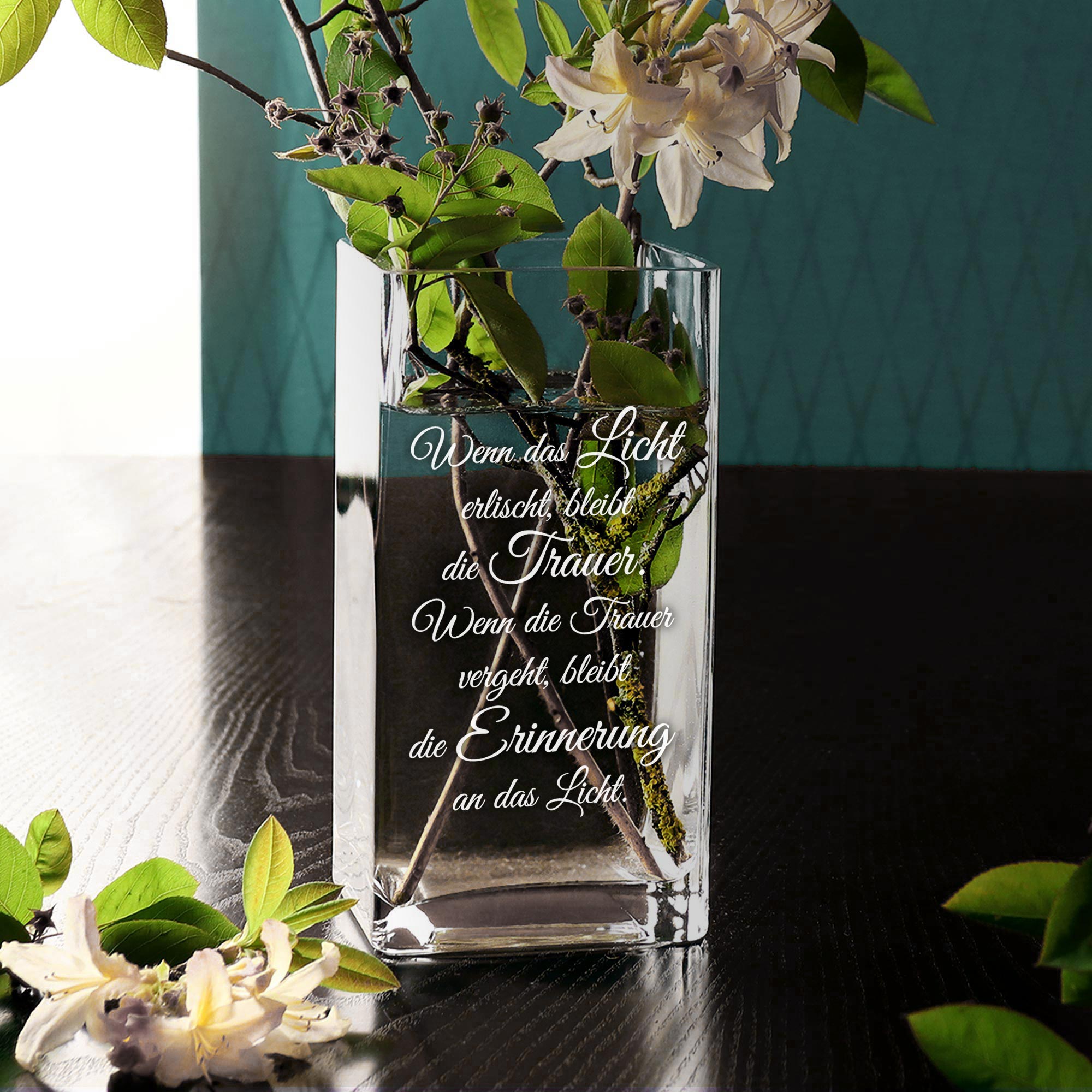 Vase mit Gravur - Wenn das Licht erlischt