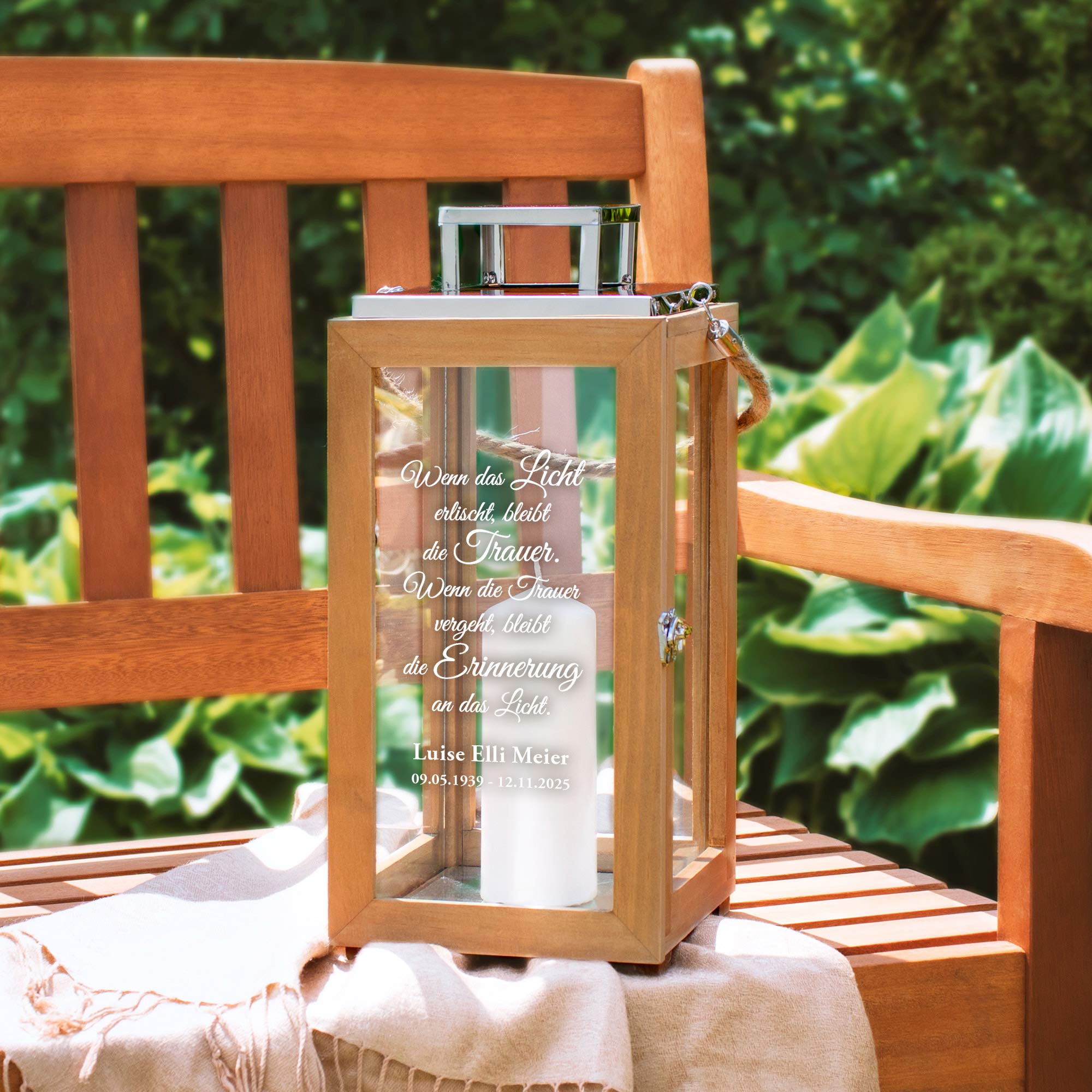 Personalisierte Holzlaterne - Wenn das Licht erlischt Personalisierte Holzlaterne - Wenn das Licht erlischt